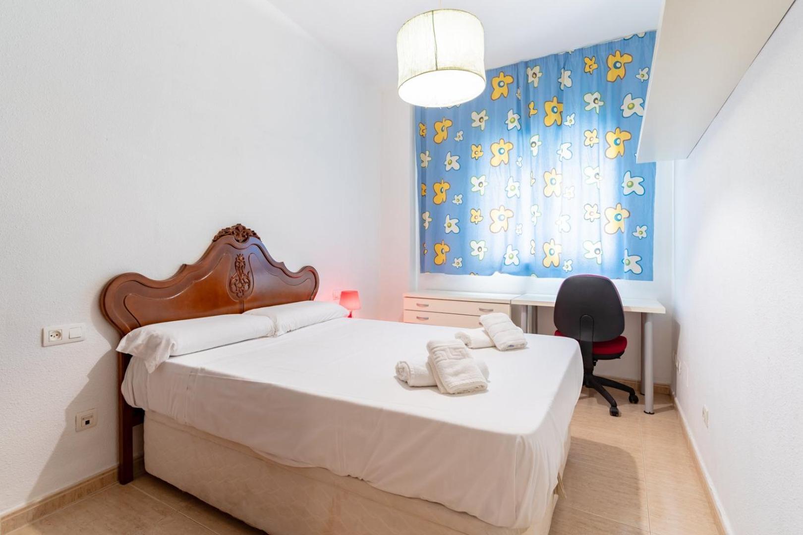 Guestready - Bella Casa En La Plaza De La Merced Málaga Extérieur photo